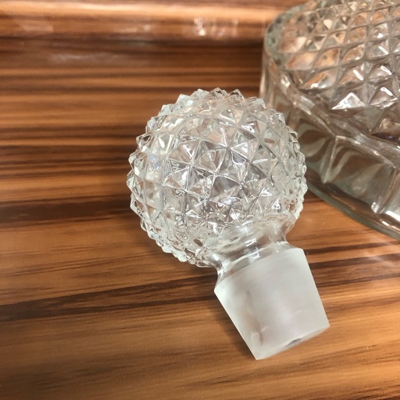 Vintage 50’s High Quality Crystal Glass Ship's Decanter Diamond Cut English - Picture 4 of 15